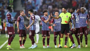 Skandali i basteve në Turqi, 224 futbollistë dhe 24 arbitra të arrestuar