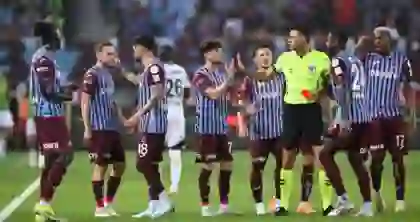 Skandali i basteve në Turqi, 224 futbollistë dhe 24 arbitra të arrestuar