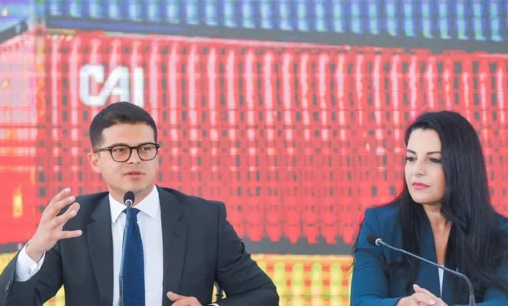 Skandali i Portit tregtar të Durrësit, si i shtuan 20 përqind të vlerës kontratës së projektimit në favor të…