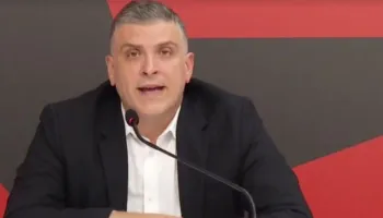 Skandali i tenderave/ Blushi shpërthen ndaj AKSHI-t: Shqiptarët në këmbë deri në largimin e Edi Ramës