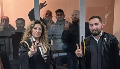 “Sot fituan lirinë”, Bardhi denoncon: 5 protestues u rrëmbyen nga Ilir Proda me porosi të grupeve kriminale