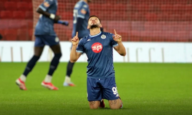 Spektakël në “Air Albania”, Dinamo tregon forcën ndaj Tiranës. Bardheblutë reagojnë në fund