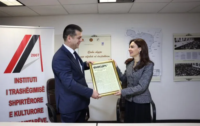 Spiropali: Gjuha shqipe duhet të mbrohet në Maqedoninë e Veriut