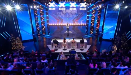 Starton spektakli i shqiptarëve, LIVE në Vizion Plus gjysmëfinalja e AGT