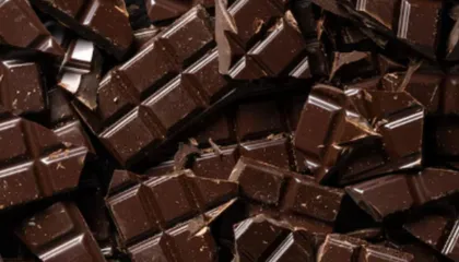 Studim/ Përbërësi i çokollatës që ndihmon trupin të qëndrojë biologjikisht më i ri