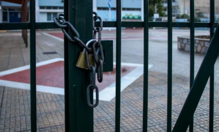 Stuhia ‘Byron’ mbërthen Greqinë, nesër mbyllen shkollat