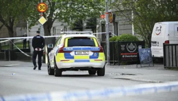 Suedi/ Dyshime për sulm terrorist, raportohet për shpërthim dhe disa të plagosur! Qëllohet për vdekje autori