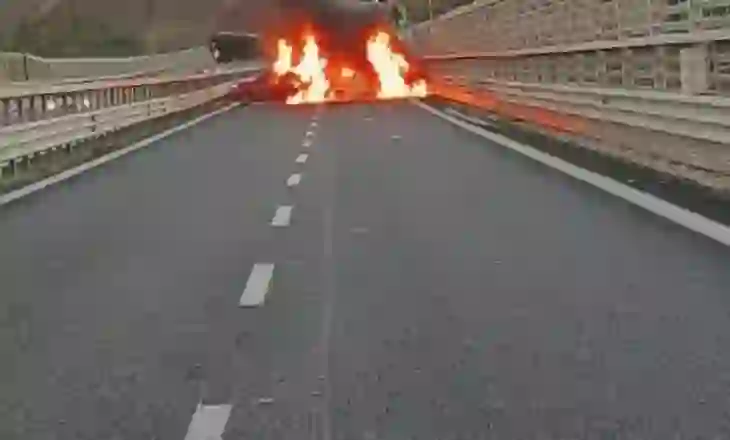 Sulmohet autoblinda në Itali, vidhen dy milionë euro