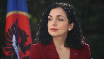 “Synoj që t’i vazhdoj punët e mira për qytetarët”, Vjosa Osmani kërkon edhe një tjetër mandat si presidente e Kosovës