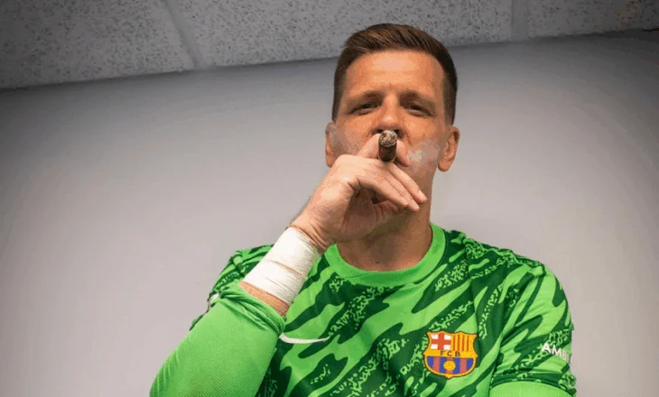 Szczesny zbulon marrëveshjen me Flick për të vazhduar duhanpirjen: Më tha që…