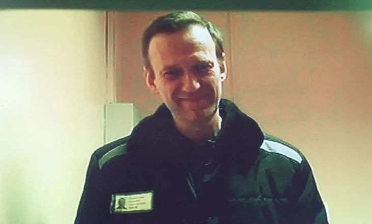 Të burgosurit politikë në Rusi, ja si i hesht Kremlini zërat e guximshëm që kritikojnë sistemin e Putin