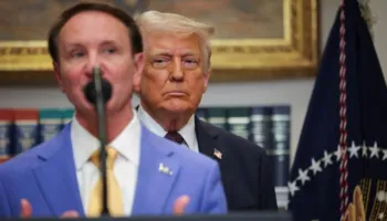 Tension SHBA-Danimarkë: I dërguari i Trumpit kërkon aneksimin e Groenlandës