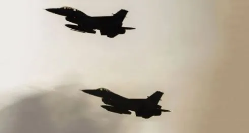 Tensione mbi Egje/ Përplasje mes avionëve luftarakë, Athina akuza Ankarasë