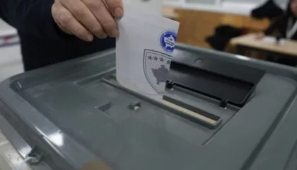 Tërheqja e komunave serbe nga Asociacioni i Komunave të Kosovës – kartë në duar të kujt?