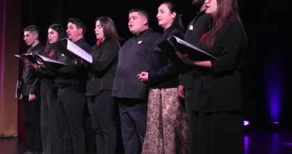 “Tinguj zemre” në Elbasan, protagonistë të koncertit ishin të rinj me aftësi ndryshe