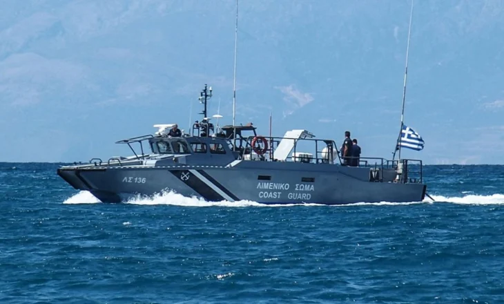 Tragjedi në brigjet e Kretës, mbytet varka me emigrantë, të paktën 18 të vdekur