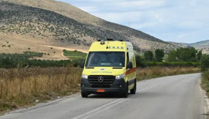 Tragjedi në Greqi, vëlla e motër gjenden pa jetë në banesën e tyre, ja çfarë dyshohet