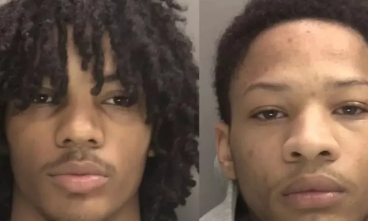 Tragjedia në natën e Krishtlindjes/ Babai i dy fëmijëve u gjet i vrarë me thikë, shpallen në kërkim dy vëllezërit 19 dhe 20 vjeç