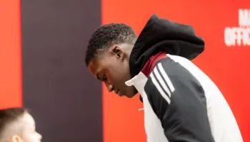 Trajneri Amorim e lë në stol, drejtuesit e United vendosin të mbajnë në “Old Trafford” talentin anglez