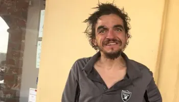 Transformimi i aktorit/ Nga fëmijëria si yll kinemaje, përfundon i pastrehë