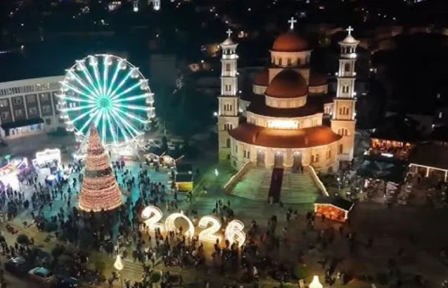 “Travel and Tour World”: Korça, destinacioni dimëror që magjeps turistët e huaj me atmosferën festive
