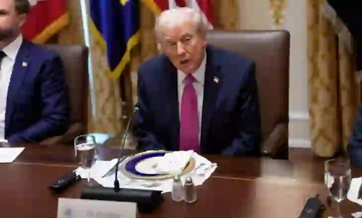 Trump sulmon Zelenskyn: “Nuk ka lexuar propozimin e paqes”