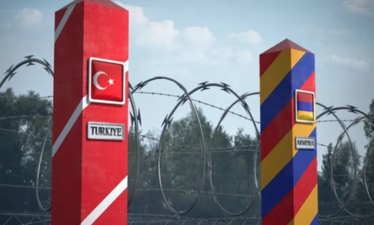 Turqia po shqyrton hapjen e kufijve me Armeninë