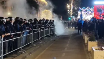 U arrestuan për trazirat në protestën e PD, Prokuroria e Tiranës: Detyrim paraqitje për 4 protestuesit e arrestuar