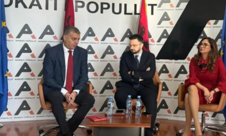 U betua mes zhurmës dhe flakadanëve, Endri Shabani merr zyrtarisht detyrën si Avokat i Popullit