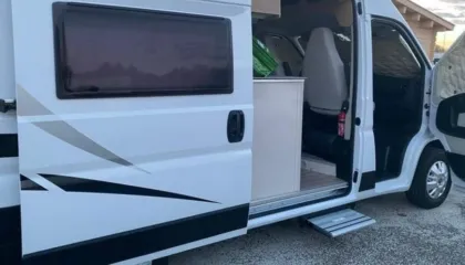 U kap me 38.5 kg kokainë me vlerë 1.5 mln euro/ Shqiptari: Nuk e di kush e ka futur në makinë