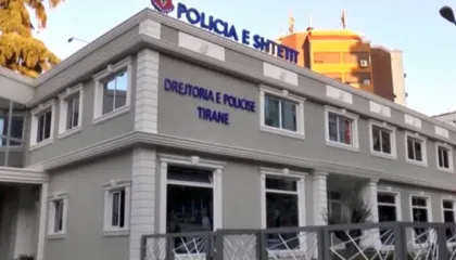 U kapën duke drejtuar automjetet në gjendje të dehur, e pësojnë keq  dy persona në Tiranë (Emrat)