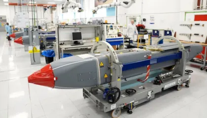 Ukraina godet rafinerinë kryesore ruse të naftës me raketa britanike, thonë zyrtarët