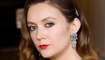 Vajza e legjendës së ‘Star Wars’ nderon nënën e ndjerë me një postim