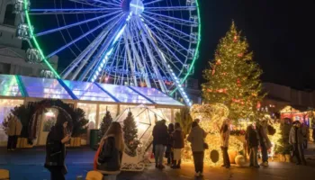 Valë sulmesh para Krishtlindjeve në Ukrainë, tre të vdekur. Papa bën thirrje për pushim gjatë festës