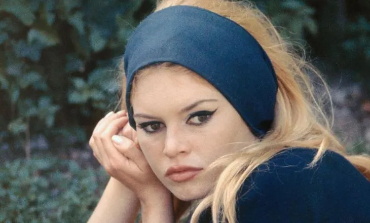 Vdes Brigitte Bardot, legjenda e ekranit francez dhe simboli i kinemasë së shekullit XX