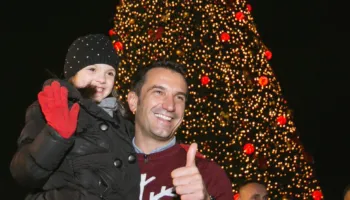 Veliaj uron Krishtlindjen nga qelia: Drita gjithmonë fiton mbi errësirën!