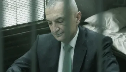 “Vend ku ligji të zbatohet”, Meta uron nga qelia: 2026, viti i përkushtimit për një Shqipëri më të drejtë