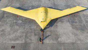 VIDEO-Droni “fantazmë” testohet në Kinë/ Tjetër sukses, arrin shpejtësinë 925 km/orë, i padukshëm dhe..