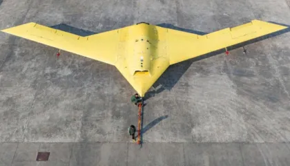 VIDEO-Droni “fantazmë” testohet në Kinë/ Tjetër sukses, arrin shpejtësinë 925 km/orë, i padukshëm dhe..