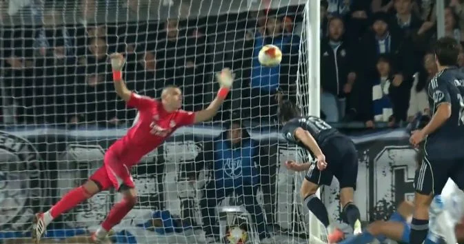 (VIDEO) Real Madrid kalon mes “fantazmash”: Lunin fluturon dhe heq golin e mundshëm të barazimit në fund!