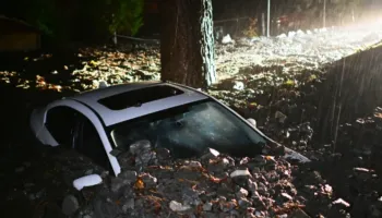 VIDEO/  Stuhi shkatërruese godasin Kaliforninë në Krishtlindje, tre viktima dhe gjendje emergjence në disa zona