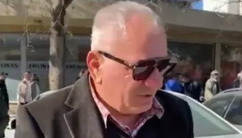 (VIDEO) Vlora, prej katër ditësh pa ujë/ Qytetari-gazetares: Mos m’u afro se jam pa larë