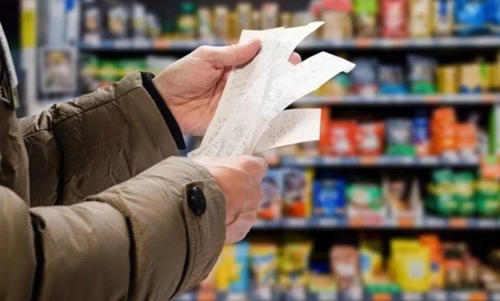 Vijon thellohet varfëria për familjet shqiptare: Rriten çmimet e qirave dhe ushqimeve