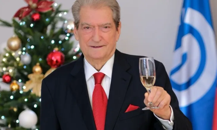 Viti i Ri  2026, Sali Berisha uron shqiptarët: Fillimi në lartësinë e një misioni të madh shpëtimtar