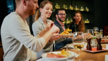 Viti i Ri jashtë shtëpisë, nga 8 mijë lekë në Tiranë deri në 300 euro në resorte