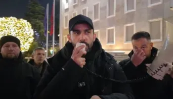 “Vitin e Ri do e hamë këtu në shesh si Krishtlindjet”, Lapaj: Do ketë reagim popullor kundër regjimit të Ramës