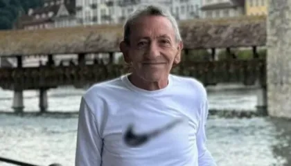 Vizitë rutine përfundon në tragjedi/ Shoqëroi bashkëshorten për një kontroll, 64-vjeçari humb jetën pasi rrëzohet në spital