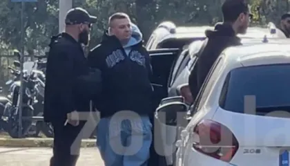 Vjedhja që u shoqërua me të shtëna, një nga pistoletat e Dhimo Mecit rezulton e përdorur në grabitje