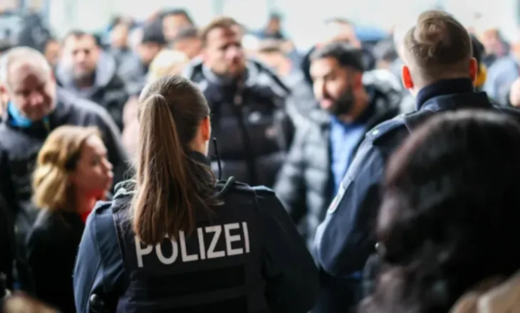 “Vjedhje si në filma”/ Grabiten 30 milionë euro dhe mijëra bizhuteri ari në një bankë! Zbulohet skema që ndoqën hajdutët dhe..