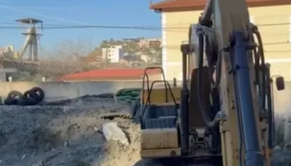 Vlora pa ujë! Vlonjatët në protestë, teknikët dhe inxhinierët nisin provën e tretë për furnizimin